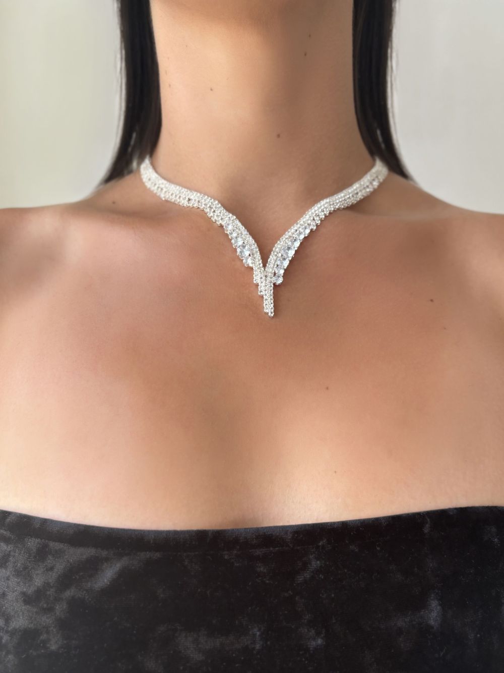 HZMER JEWELLERY crystal-embellished necklace